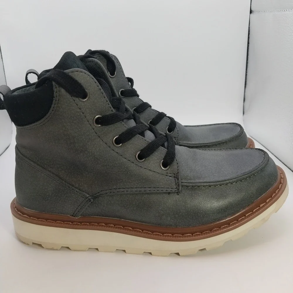 Deer Stags Julian JR Sturdy Boots Slate Gray Memory Foam Boy's Size 4M Lace Up
